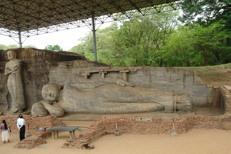   , , - (A budda statue, Polonnaruwa, Sri-Lanka)